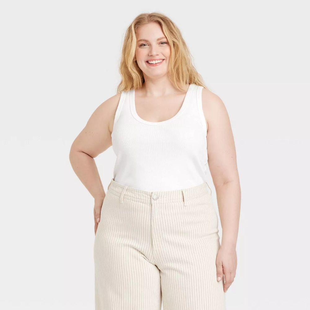 Women's Slim Fit Tank Top - Universal Thread